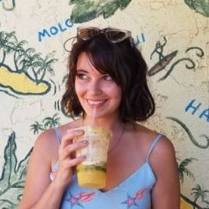 Meet your Posher, Nicole